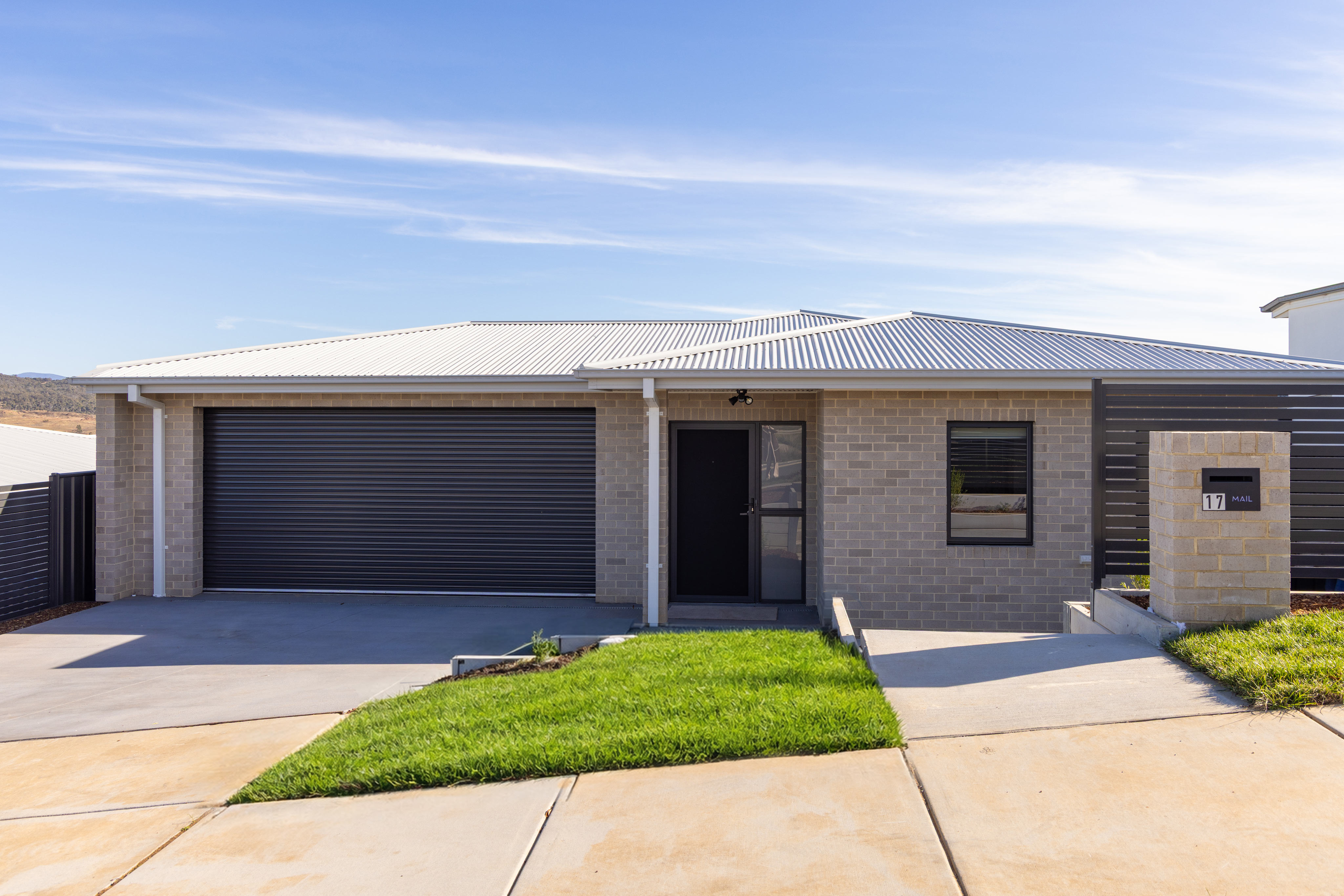 15 & 17 Danaher Street, Whitlam